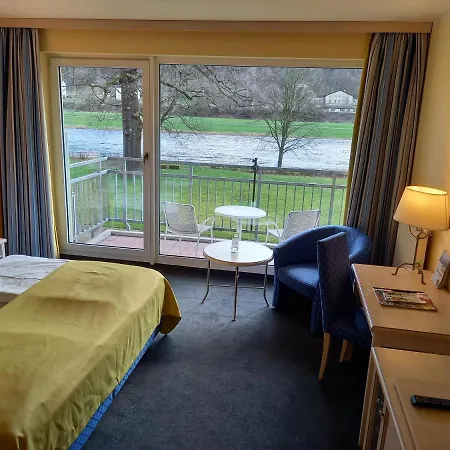 Parkhotel Mit באד שאנדאו