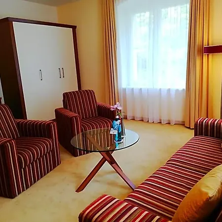 Parkhotel - Direkt An Der Elbe Hotel Bad Schandau