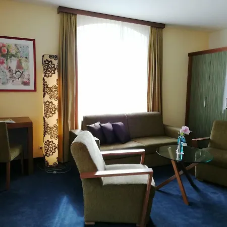 מלון Parkhotel Mit באד שאנדאו