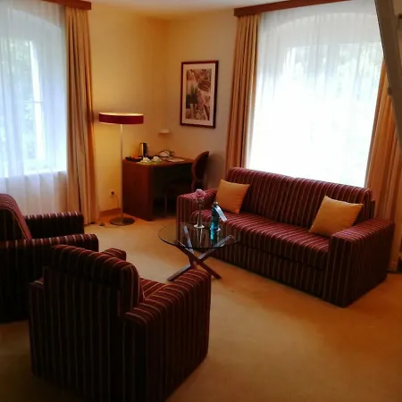 Parkhotel - Direkt An Der Elbe Hotel Bad Schandau