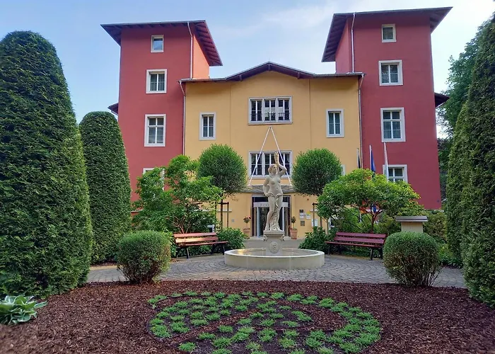 Parkhotel Bad Schandau - Direkt An Der Elbe Otel Bad Schandau