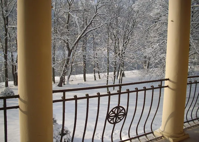 Hotel Parkhotel Mit 4*