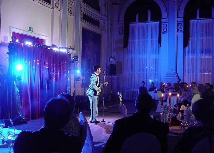 Parkhotel Bad Schandau - Direkt An Der Elbe Hotel 4*