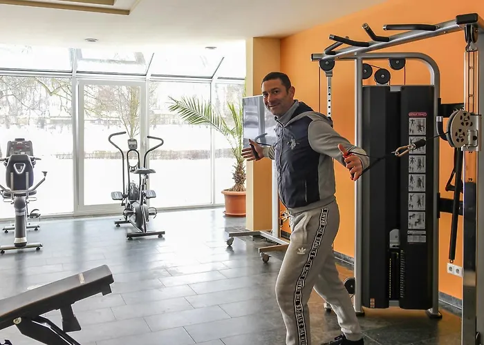 Parkhotel Bad Schandau - Direkt An Der Elbe 4*